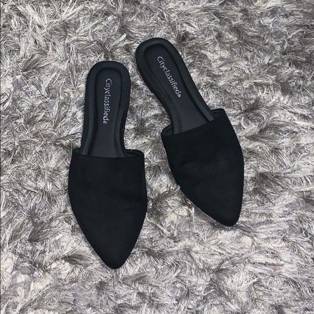 Slip on mules
